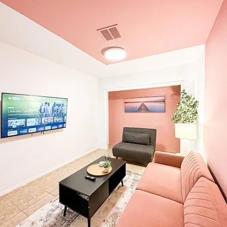 Cozy 1-Br Poolside Getaway In West La - Lou2 - Ww Villa